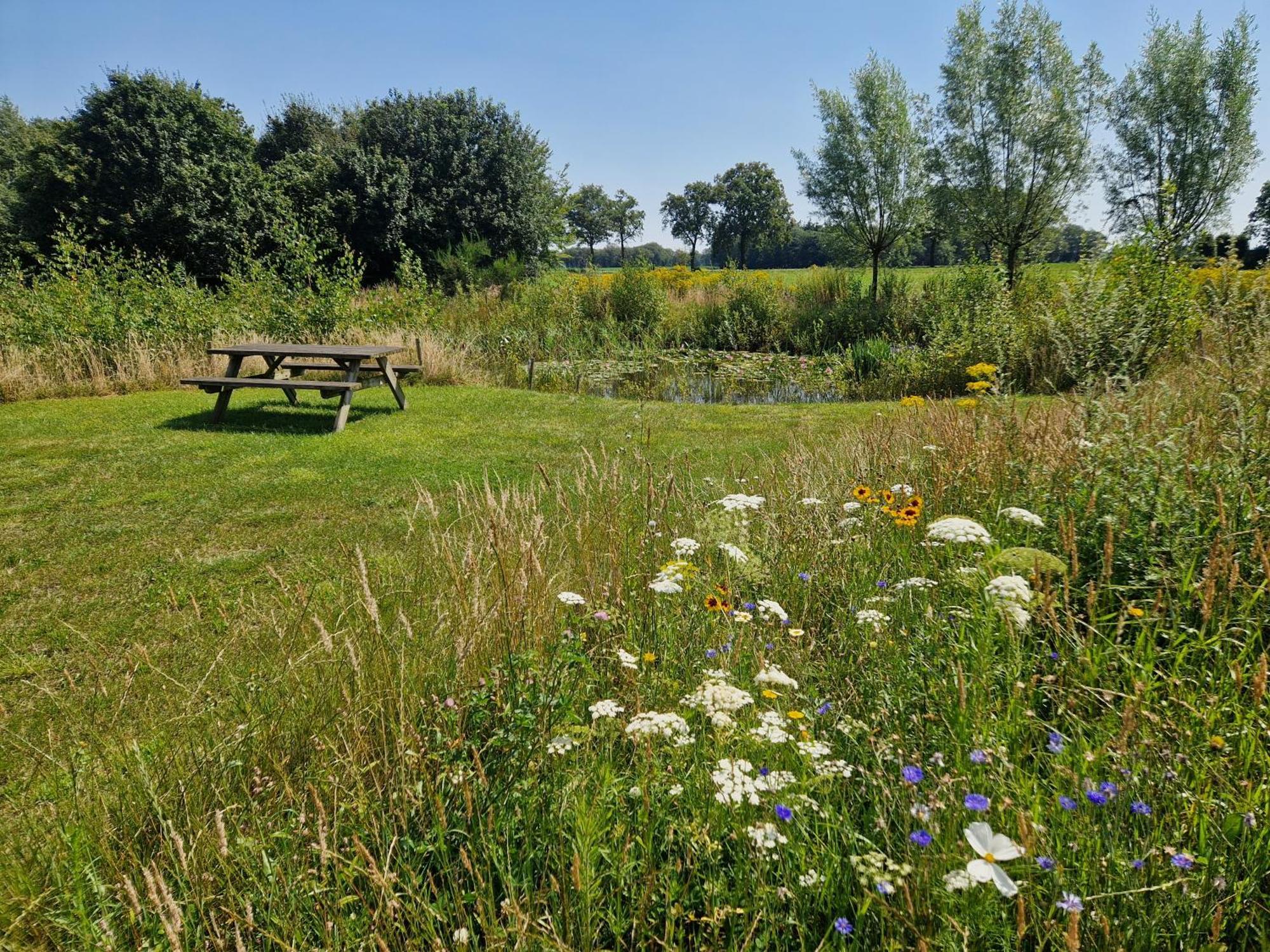 De Wilde Tuin - Tuinkamer Moergestel Exteriér fotografie